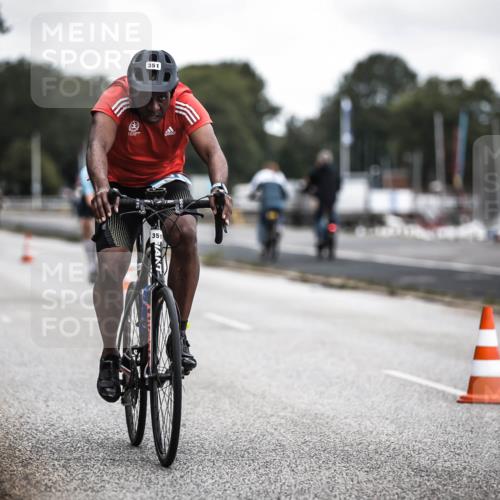 16.08.2026 - KN Förde Triathlon 2026 H.Heesch http://msf.ph/oto/9980222 16.08.2026 11:44:00 Radfahren 351, 801 meine-sportfotos.de