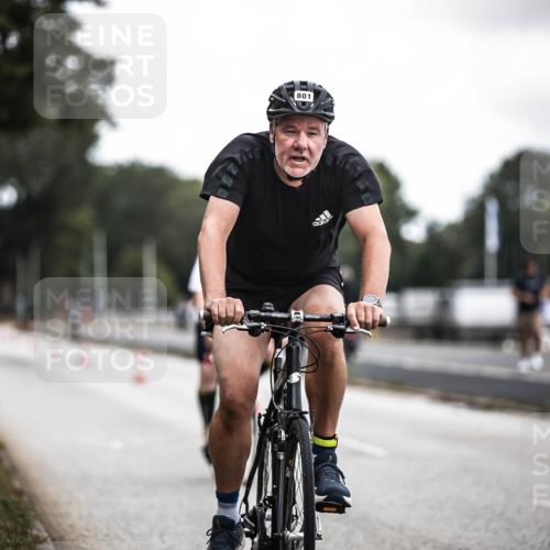 16.08.2026 - KN Förde Triathlon 2026 H.Heesch http://msf.ph/oto/9980256 16.08.2026 11:44:03 Radfahren 351, 421, 801 meine-sportfotos.de