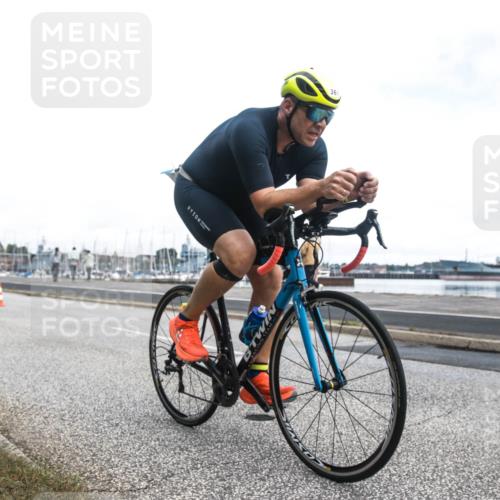 16.08.2026 - KN Förde Triathlon 2026 H.Heesch http://msf.ph/oto/9980286 16.08.2026 11:27:01 Radfahren 343, 361, 382, 383, 412, 804 meine-sportfotos.de