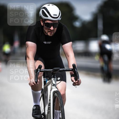 16.08.2026 - KN Förde Triathlon 2026 H.Heesch http://msf.ph/oto/9980913 16.08.2026 11:49:59 Radfahren  meine-sportfotos.de