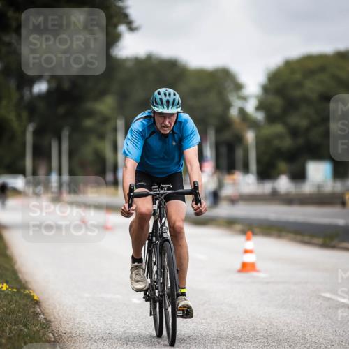 16.08.2026 - KN Förde Triathlon 2026 H.Heesch http://msf.ph/oto/9981087 16.08.2026 11:53:04 Radfahren  meine-sportfotos.de