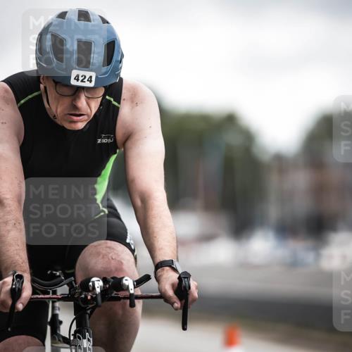 16.08.2026 - KN Förde Triathlon 2026 H.Heesch http://msf.ph/oto/9981338 16.08.2026 12:04:00 Radfahren  meine-sportfotos.de