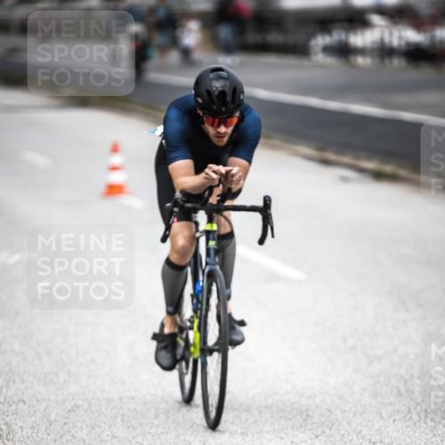 16.08.2026 - KN Förde Triathlon 2026 H.Heesch http://msf.ph/oto/9981402 16.08.2026 12:45:20 Radfahren 503, 518 meine-sportfotos.de