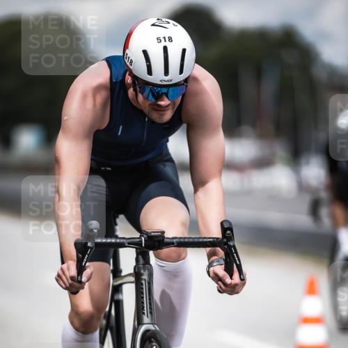 16.08.2026 - KN Förde Triathlon 2026 H.Heesch http://msf.ph/oto/9981491 16.08.2026 12:47:31 Radfahren 507, 518 meine-sportfotos.de