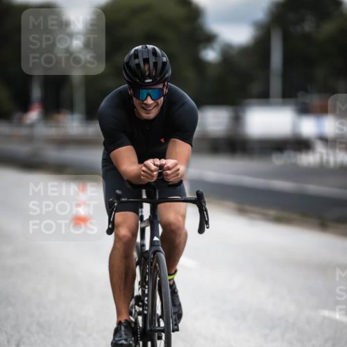 16.08.2026 - KN Förde Triathlon 2026 H.Heesch http://msf.ph/oto/9981502 16.08.2026 12:47:49 Radfahren 508, 520, 521 meine-sportfotos.de
