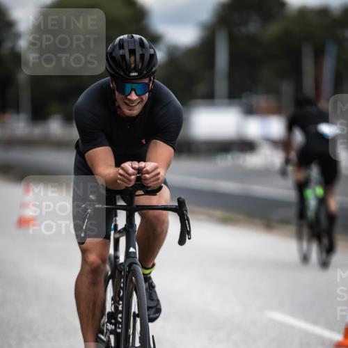 16.08.2026 - KN Förde Triathlon 2026 H.Heesch http://msf.ph/oto/9981504 16.08.2026 12:47:49 Radfahren 508, 520, 521 meine-sportfotos.de
