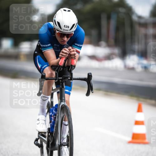 16.08.2026 - KN Förde Triathlon 2026 H.Heesch http://msf.ph/oto/9981579 16.08.2026 12:48:44 Radfahren 506, 524, 525, 526, 547 meine-sportfotos.de