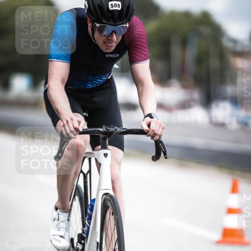 16.08.2026 - KN Förde Triathlon 2026 H.Heesch http://msf.ph/oto/9981622 16.08.2026 12:49:03 Radfahren 509 meine-sportfotos.de