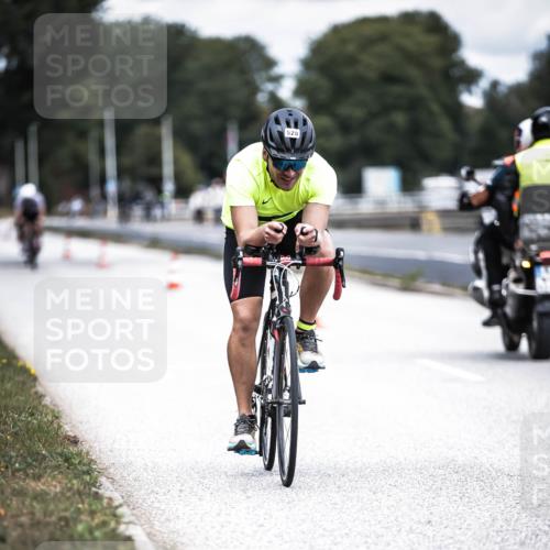 16.08.2026 - KN Förde Triathlon 2026 H.Heesch http://msf.ph/oto/9981634 16.08.2026 12:49:30 Radfahren 501, 528, 531, 542 meine-sportfotos.de