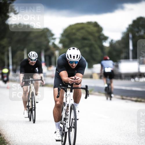 16.08.2026 - KN Förde Triathlon 2026 H.Heesch http://msf.ph/oto/9981661 16.08.2026 12:49:36 Radfahren 501, 540, 542, 543, 551 meine-sportfotos.de