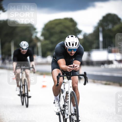 16.08.2026 - KN Förde Triathlon 2026 H.Heesch http://msf.ph/oto/9981665 16.08.2026 12:49:36 Radfahren 501, 540, 542, 543, 551 meine-sportfotos.de