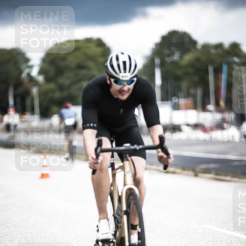 16.08.2026 - KN Förde Triathlon 2026 H.Heesch http://msf.ph/oto/9981677 16.08.2026 12:49:37 Radfahren 501, 540, 542, 543, 551 meine-sportfotos.de