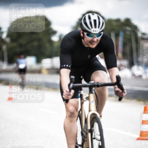 16.08.2026 - KN Förde Triathlon 2026 H.Heesch http://msf.ph/oto/9981681 16.08.2026 12:49:37 Radfahren 501, 540, 542, 543, 551 meine-sportfotos.de