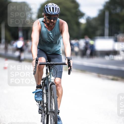 16.08.2026 - KN Förde Triathlon 2026 H.Heesch http://msf.ph/oto/9981876 16.08.2026 12:51:21 Radfahren 506 meine-sportfotos.de