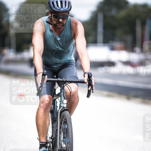 16.08.2026 - KN Förde Triathlon 2026 H.Heesch http://msf.ph/oto/9981881 16.08.2026 12:51:21 Radfahren 506 meine-sportfotos.de