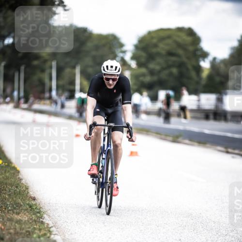 16.08.2026 - KN Förde Triathlon 2026 H.Heesch http://msf.ph/oto/9981908 16.08.2026 12:51:45 Radfahren 549, 550, 551, 574 meine-sportfotos.de