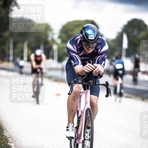 16.08.2026 - KN Förde Triathlon 2026 H.Heesch http://msf.ph/oto/9981953 16.08.2026 12:51:55 Radfahren 362, 510, 552, 703 meine-sportfotos.de