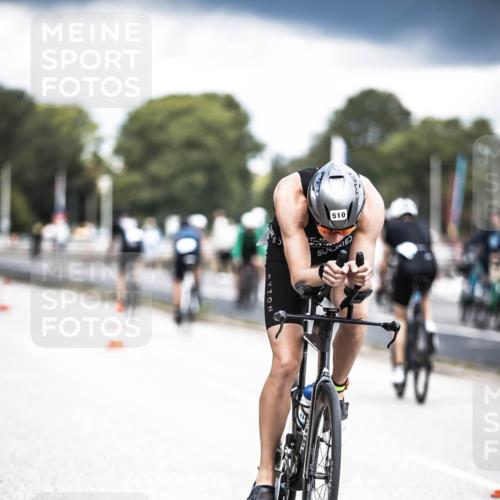 16.08.2026 - KN Förde Triathlon 2026 H.Heesch http://msf.ph/oto/9981964 16.08.2026 12:51:57 Radfahren 510, 552, 703 meine-sportfotos.de