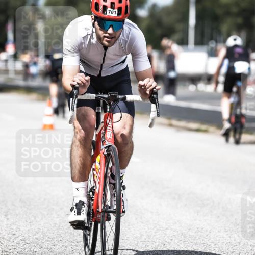 16.08.2026 - KN Förde Triathlon 2026 H.Heesch http://msf.ph/oto/9982116 16.08.2026 12:53:11 Radfahren 561, 701 meine-sportfotos.de