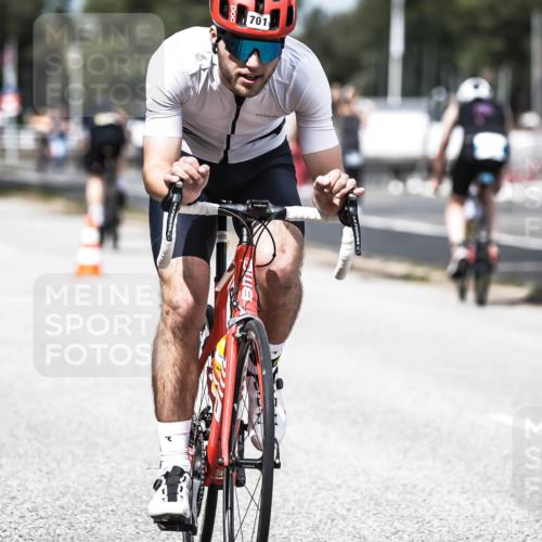 16.08.2026 - KN Förde Triathlon 2026 H.Heesch http://msf.ph/oto/9982117 16.08.2026 12:53:11 Radfahren 561, 701 meine-sportfotos.de
