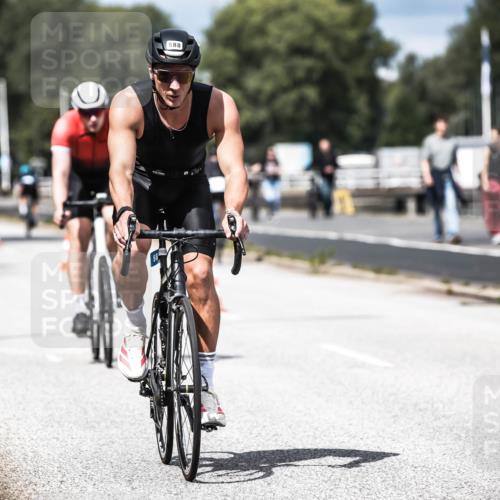 16.08.2026 - KN Förde Triathlon 2026 H.Heesch http://msf.ph/oto/9982140 16.08.2026 12:53:24 Radfahren 517, 556, 569, 588, 719 meine-sportfotos.de