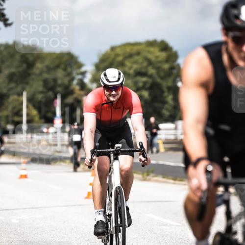 16.08.2026 - KN Förde Triathlon 2026 H.Heesch http://msf.ph/oto/9982145 16.08.2026 12:53:25 Radfahren 517, 556, 569, 588, 719 meine-sportfotos.de