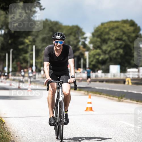 16.08.2026 - KN Förde Triathlon 2026 H.Heesch http://msf.ph/oto/9982282 16.08.2026 12:54:17 Radfahren 508, 550, 703 meine-sportfotos.de