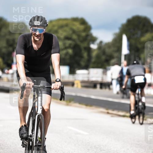 16.08.2026 - KN Förde Triathlon 2026 H.Heesch http://msf.ph/oto/9982293 16.08.2026 12:54:17 Radfahren 508, 550, 703 meine-sportfotos.de