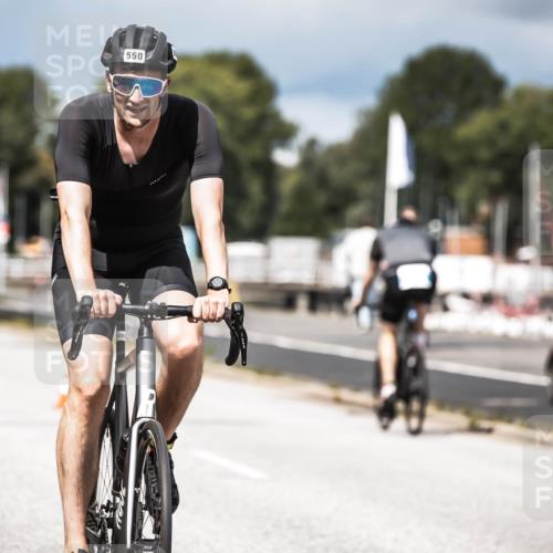 16.08.2026 - KN Förde Triathlon 2026 H.Heesch http://msf.ph/oto/9982296 16.08.2026 12:54:17 Radfahren 508, 550, 703 meine-sportfotos.de