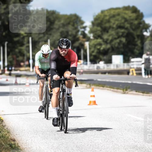 16.08.2026 - KN Förde Triathlon 2026 H.Heesch http://msf.ph/oto/9982302 16.08.2026 12:54:32 Radfahren 518, 539, 591, 702, 707 meine-sportfotos.de
