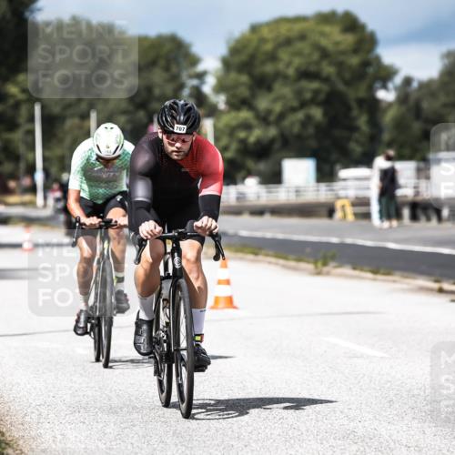 16.08.2026 - KN Förde Triathlon 2026 H.Heesch http://msf.ph/oto/9982306 16.08.2026 12:54:32 Radfahren 518, 539, 591, 702, 707 meine-sportfotos.de
