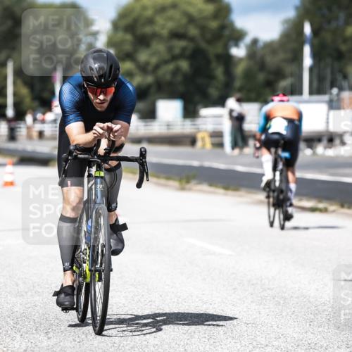 16.08.2026 - KN Förde Triathlon 2026 H.Heesch http://msf.ph/oto/9982341 16.08.2026 12:54:43 Radfahren 503, 708 meine-sportfotos.de