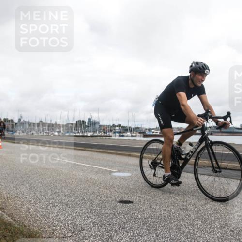 16.08.2026 - KN Förde Triathlon 2026 H.Heesch http://msf.ph/oto/9982410 16.08.2026 11:34:21 Radfahren 398, 422, 424 meine-sportfotos.de
