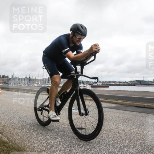 16.08.2026 - KN Förde Triathlon 2026 H.Heesch http://msf.ph/oto/9982441 16.08.2026 11:36:24 Radfahren 334, 409 meine-sportfotos.de