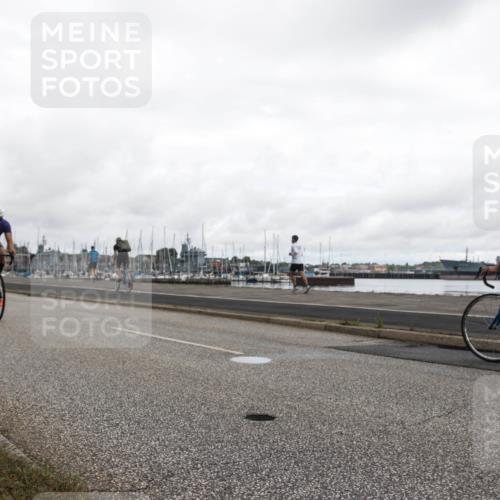 16.08.2026 - KN Förde Triathlon 2026 H.Heesch http://msf.ph/oto/9982482 16.08.2026 11:38:56 Radfahren 360, 406, 435 meine-sportfotos.de