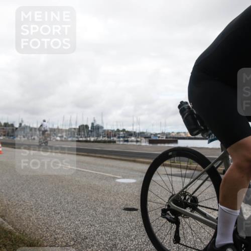 16.08.2026 - KN Förde Triathlon 2026 H.Heesch http://msf.ph/oto/9982487 16.08.2026 11:39:26 Radfahren 428, 429 meine-sportfotos.de