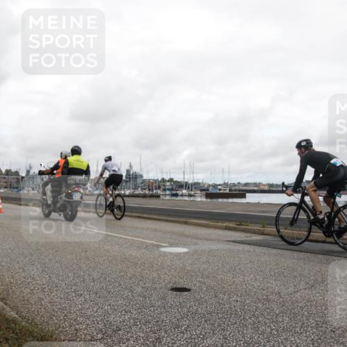 16.08.2026 - KN Förde Triathlon 2026 H.Heesch http://msf.ph/oto/9982499 16.08.2026 11:40:29 Radfahren 386, 411 meine-sportfotos.de