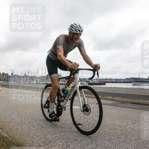 16.08.2026 - KN Förde Triathlon 2026 H.Heesch http://msf.ph/oto/9982542 16.08.2026 11:43:52 Radfahren  meine-sportfotos.de