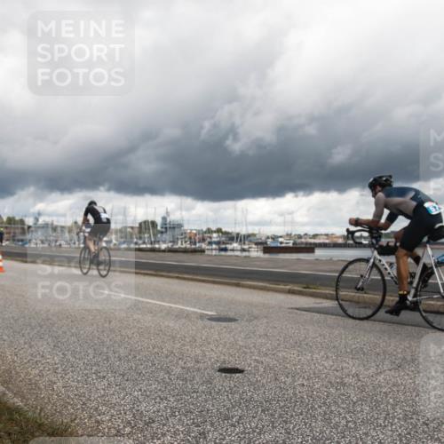 16.08.2026 - KN Förde Triathlon 2026 H.Heesch http://msf.ph/oto/9982707 16.08.2026 12:51:53 Radfahren 362, 510, 552, 557, 703 meine-sportfotos.de