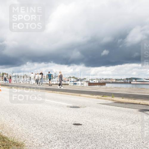 16.08.2026 - KN Förde Triathlon 2026 H.Heesch http://msf.ph/oto/9982806 16.08.2026 12:53:44 Radfahren 567, 585 meine-sportfotos.de