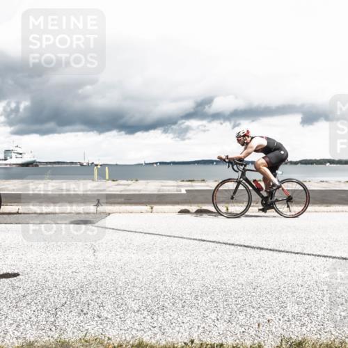 16.08.2026 - KN Förde Triathlon 2026 H.Heesch http://msf.ph/oto/9983147 16.08.2026 13:01:48 Radfahren 503, 532, 598, 608, 719, 733 meine-sportfotos.de