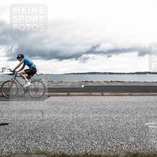 16.08.2026 - KN Förde Triathlon 2026 H.Heesch http://msf.ph/oto/9983162 16.08.2026 13:02:05 Radfahren 550, 717 meine-sportfotos.de