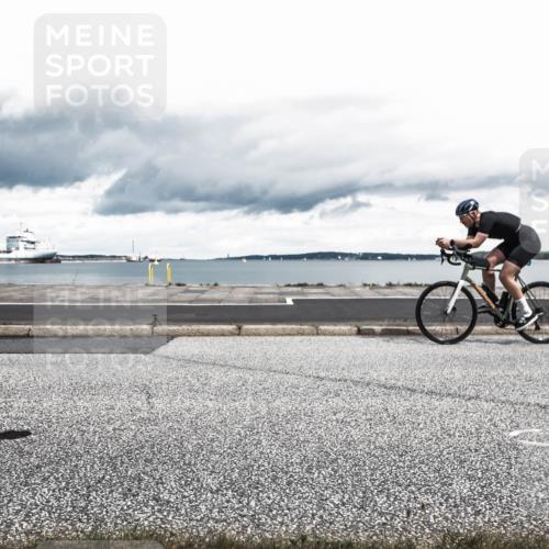 16.08.2026 - KN Förde Triathlon 2026 H.Heesch http://msf.ph/oto/9983218 16.08.2026 13:03:47 Radfahren 561, 580, 585, 726, 734, 739 meine-sportfotos.de