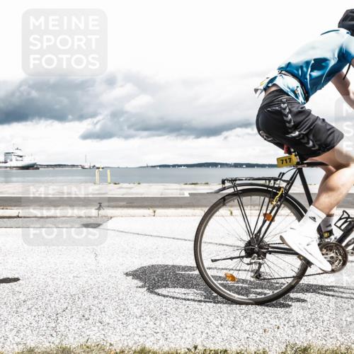 16.08.2026 - KN Förde Triathlon 2026 H.Heesch http://msf.ph/oto/9983294 16.08.2026 13:04:50 Radfahren 705, 717, 727 meine-sportfotos.de
