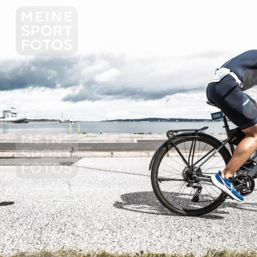 16.08.2026 - KN Förde Triathlon 2026 H.Heesch http://msf.ph/oto/9983317 16.08.2026 13:05:07 Radfahren 196, 502, 508, 708, 742 meine-sportfotos.de