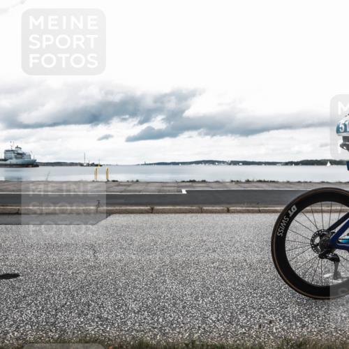16.08.2026 - KN Förde Triathlon 2026 H.Heesch http://msf.ph/oto/9983407 16.08.2026 13:07:35 Radfahren 513, 592, 711 meine-sportfotos.de