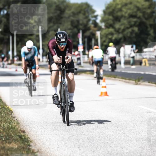 16.08.2026 - KN Förde Triathlon 2026 H.Heesch http://msf.ph/oto/9983628 16.08.2026 12:55:10 Radfahren 523, 705, 733 meine-sportfotos.de