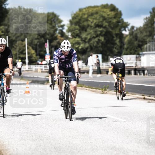 16.08.2026 - KN Förde Triathlon 2026 H.Heesch http://msf.ph/oto/9983709 16.08.2026 12:55:24 Radfahren 502, 546, 572, 587, 719, 720 meine-sportfotos.de