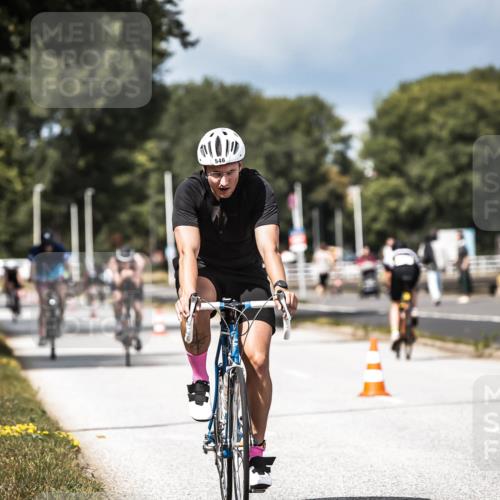 16.08.2026 - KN Förde Triathlon 2026 H.Heesch http://msf.ph/oto/9983715 16.08.2026 12:55:25 Radfahren 546, 572, 587, 719, 720 meine-sportfotos.de