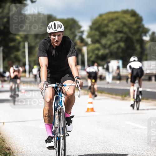 16.08.2026 - KN Förde Triathlon 2026 H.Heesch http://msf.ph/oto/9983721 16.08.2026 12:55:25 Radfahren 546, 572, 587, 719, 720 meine-sportfotos.de